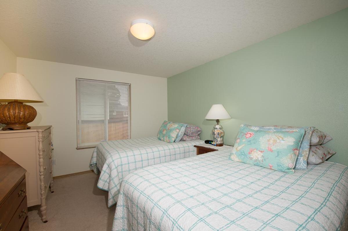 Family Tides In Seaside Villa Екстериор снимка