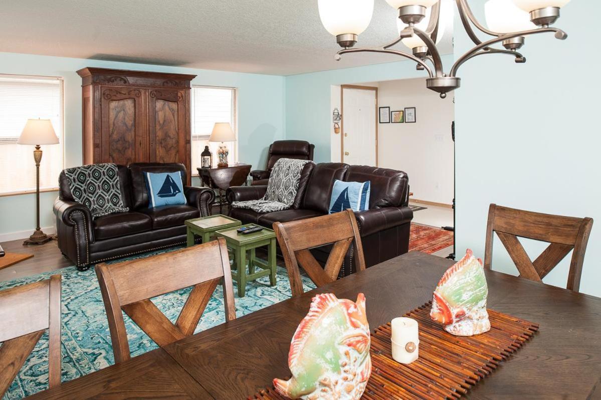 Family Tides In Seaside Villa Екстериор снимка